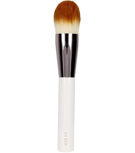 Amazon.com: La Mer The Powder Brush - By La Mer : Beauty